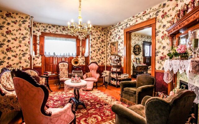 Hollerstown Hill Bed and Breakfast