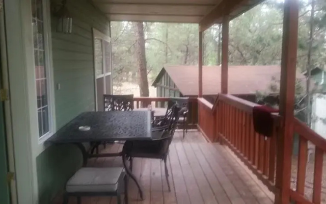 White Mountain Retreat
