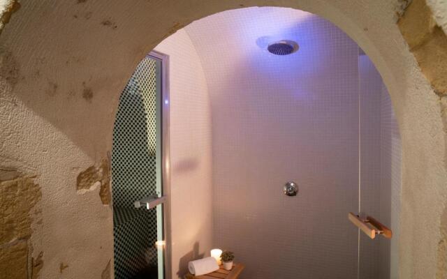 Отель Marais Home