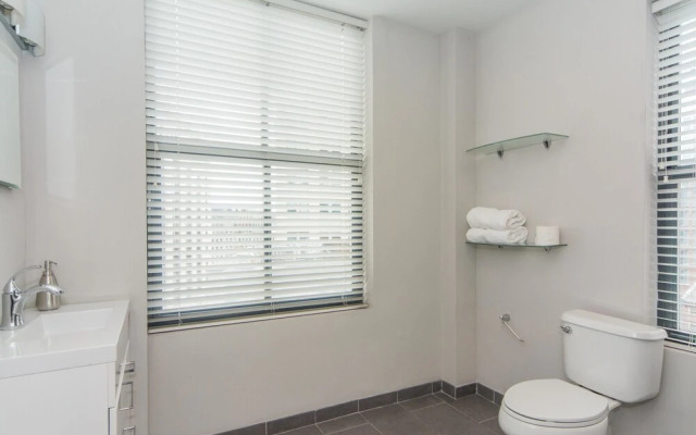 BOS004 2 Bedroom Apartment By Senstay