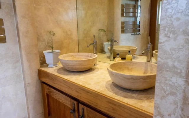 Wressle Grange (farmhouse)