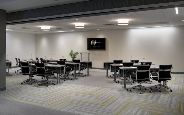 EVEN Hotel Pittsburgh Downtown by IHG