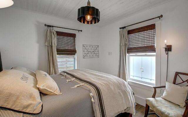 The Gulf House Gs512 Home