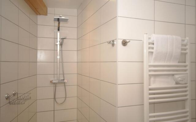 Luxurious Holiday Home in Delain with bubble bath