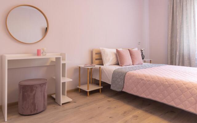 LovelyHome 39 (ЛавлиХоум 39) на улице Парусная 31