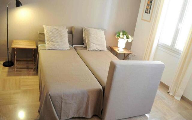 Apart hotel riviera Old town Promenade des anglais- Location exceptionnelle Garibaldi 2bedrooms Balcony Theatre