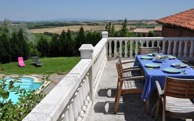 Villa With Heated Swimming Pool and Spectacular View in Diverse Surroundings