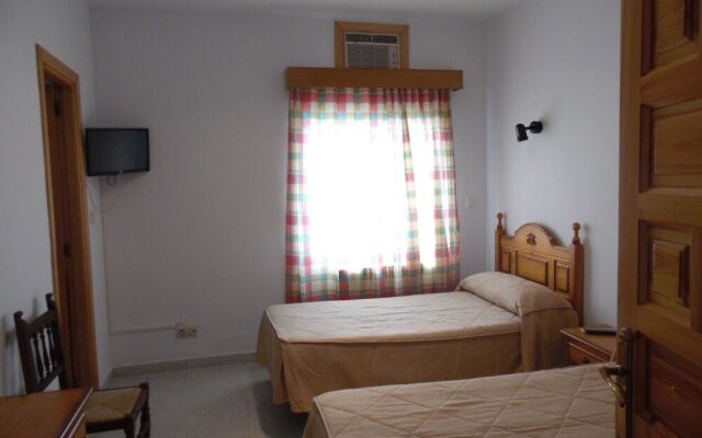 Hostal Arias