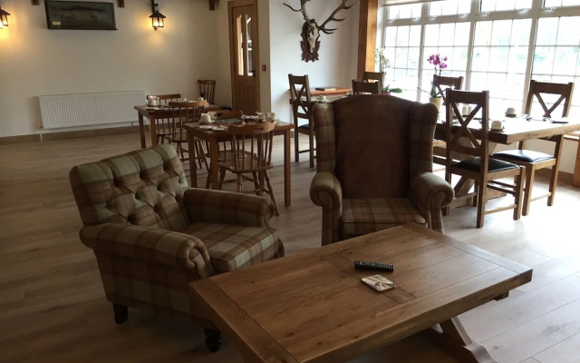 Ryan's River Lodge B&B