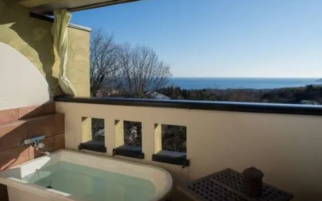 Tsukiyado Luck Hotel