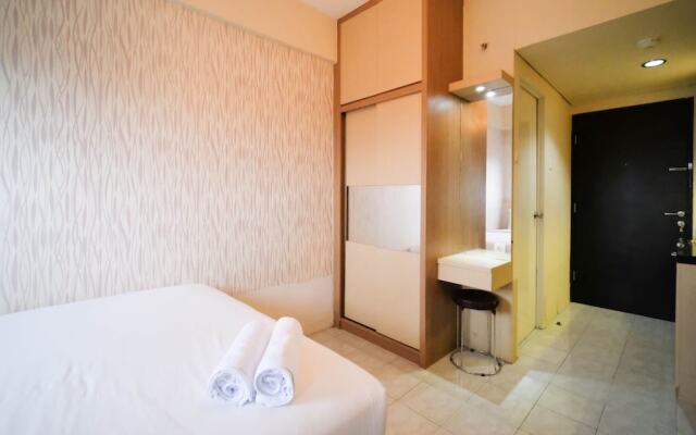 Compact And Comfy Studio At Puri Mas Apartment
