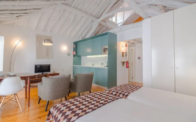 Central Porto With Comfort & Convenience