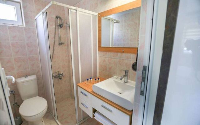 Otel Albos