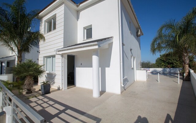 Villa for Rent in Protaras 1234