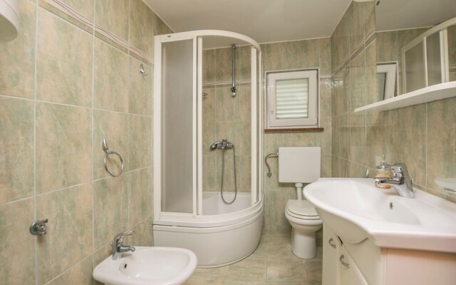 Apartments Only For Family