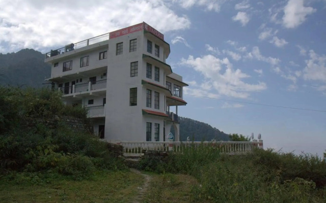 Monal Inn by Nature