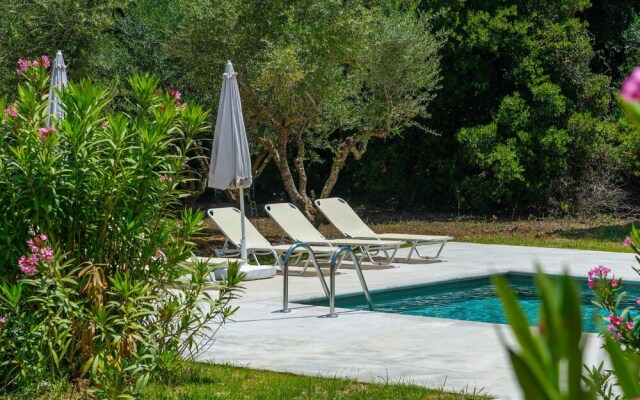 Beach Villa Lena With Private Pool
