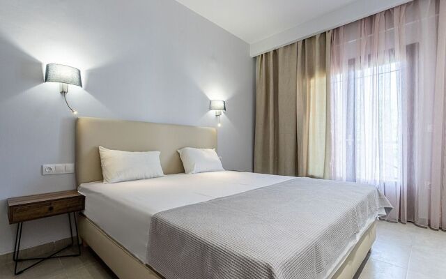 Danae Comfort Living