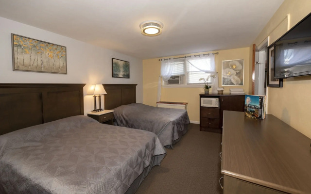 Simmons Motel