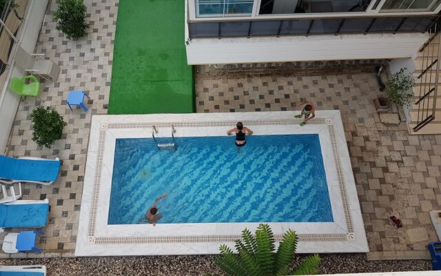 Family Apart Hotel 2022