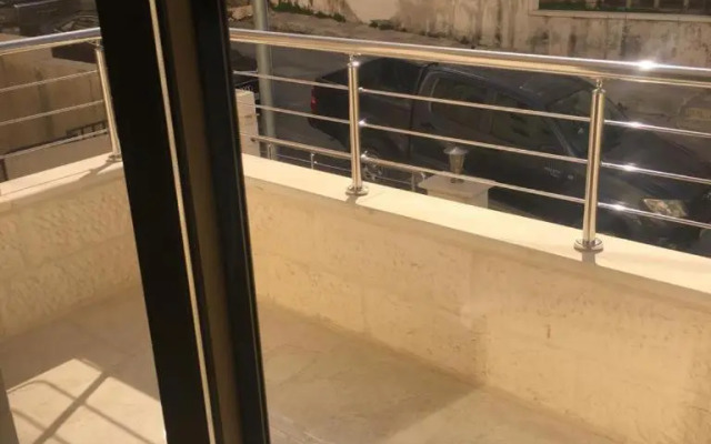 New and cosy apartment in Amman (Al Weibdeh)