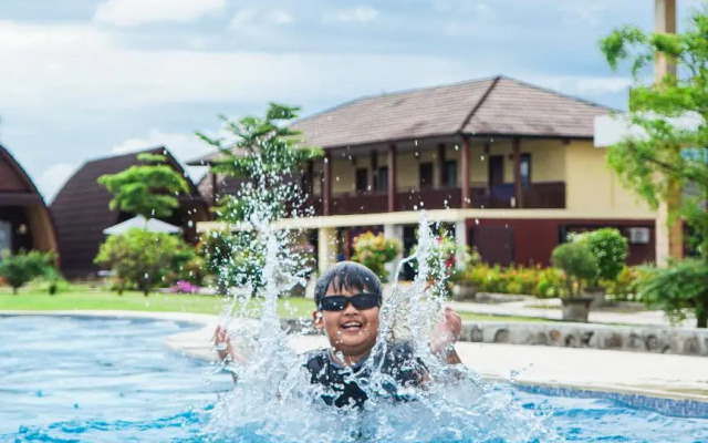 Bayview Beach Resort East Lombok