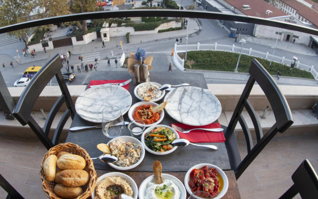 Meydan Besiktas Hotel