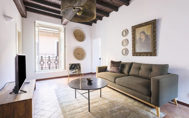 Beautiful Campo De Fiori Suites by Sonder