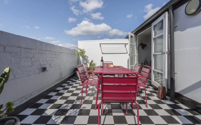 StayCentral - Fitzroy Converted Warehouse Penthouse