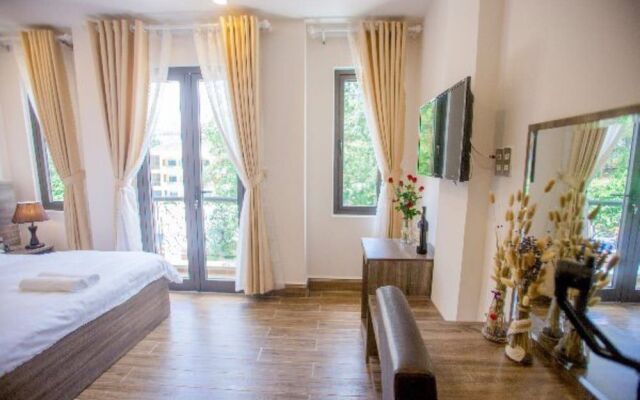 Gia Hoang Hotel