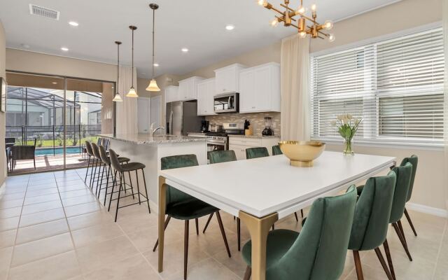 5 Bed 5 Ba Solterra Villa with Pool & Spa