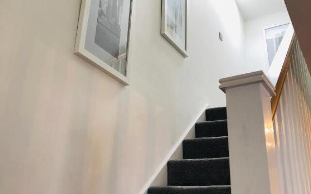 Rylance Luxury House