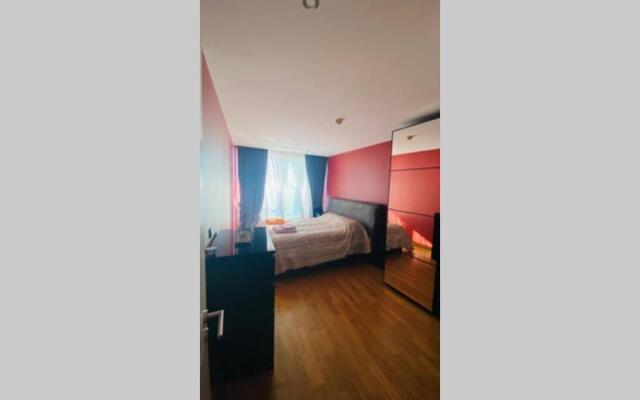 Lux 2 Room Suite Apartment With Seaview In Center