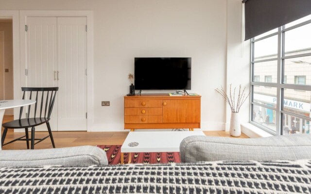 Central and Bright 1 Bedroom Flat - Peckham