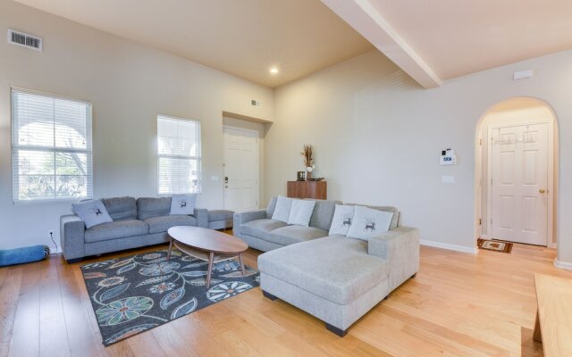 Spacious & Scenic 4br W/ Deskspace In Hayward 4 Bedroom Home by Redawning