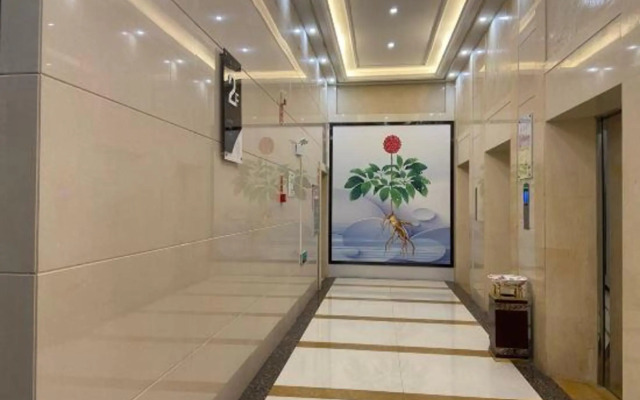 Longcheng Business Hotel
