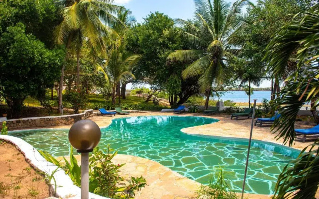 Shimoni Reef Lodge