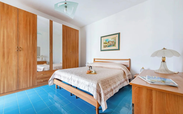 Sea Tower Apartment Bari sea Front