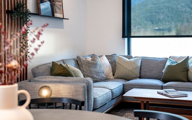 Villa 23 Cabot Peaks Revelstoke Vacation
