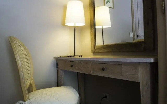 Le Beau Site - La maison de Flore