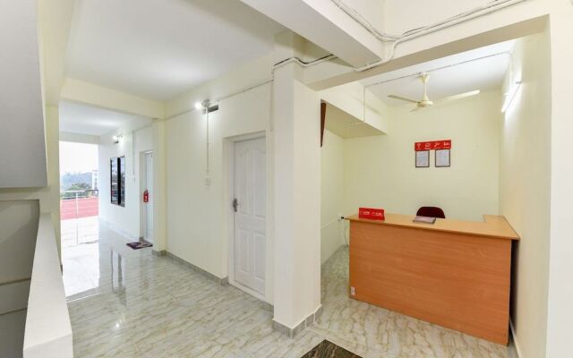 SilverKey Executive Stays 65165 Athani Residency