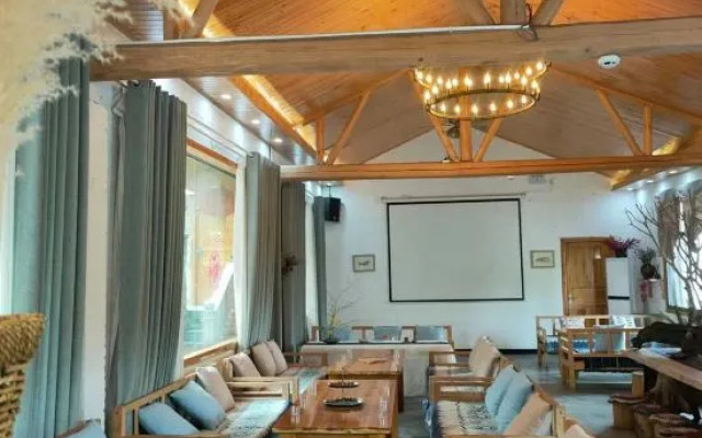 Camellia Mountain Inn