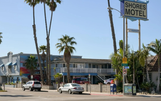 The Shores Inn and Beach Houses
