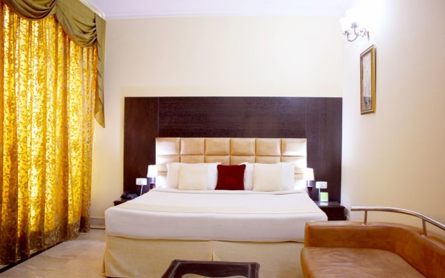 Fabhotel Conclave Comfort East Of Kailash