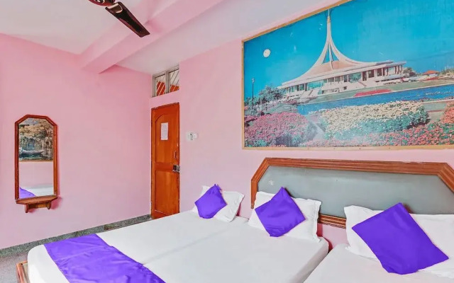 Spot on 49092 Hotel Prakruthi Boarding & Lodging