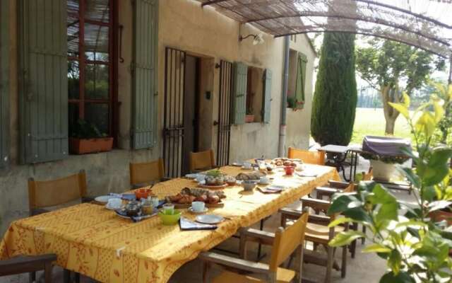 Le Mas Saint Jacques