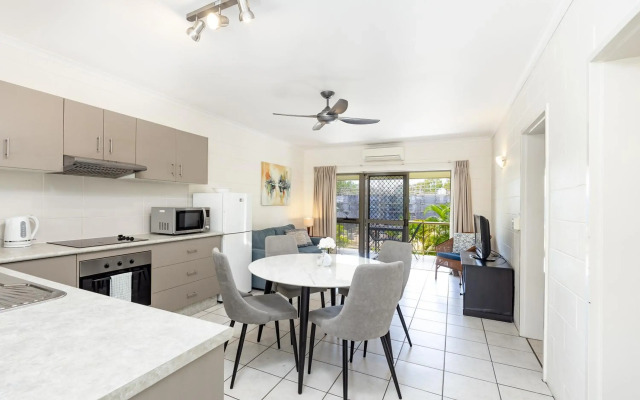 Clifton Sands Holiday Apartments