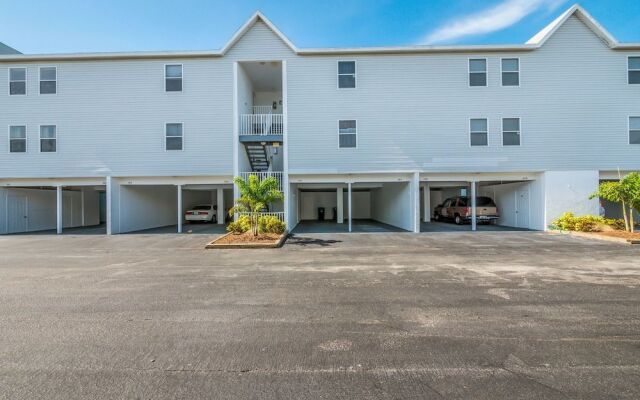 Sandy Pointe