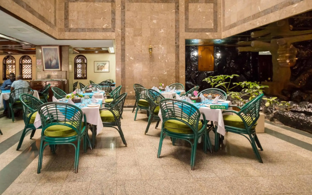 Marble Arch Hotel