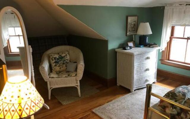 Cranberry Gardens Inn